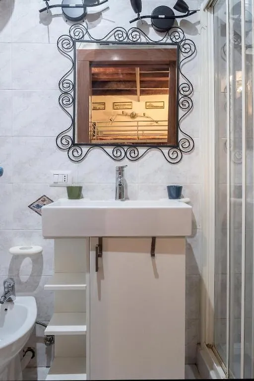 Nicolaiano Not Valid Apartment Bari