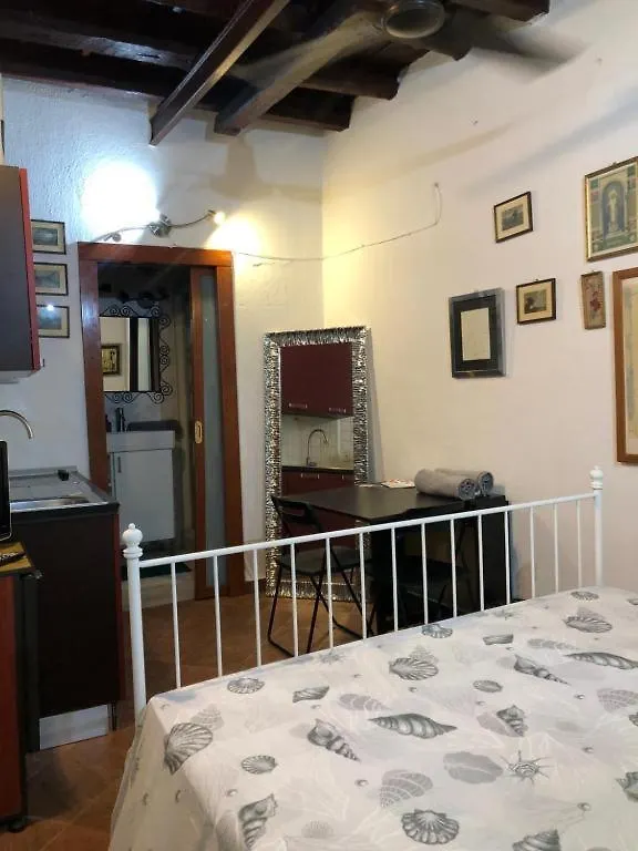 Nicolaiano Not Valid Apartment Bari 0*,  Italy